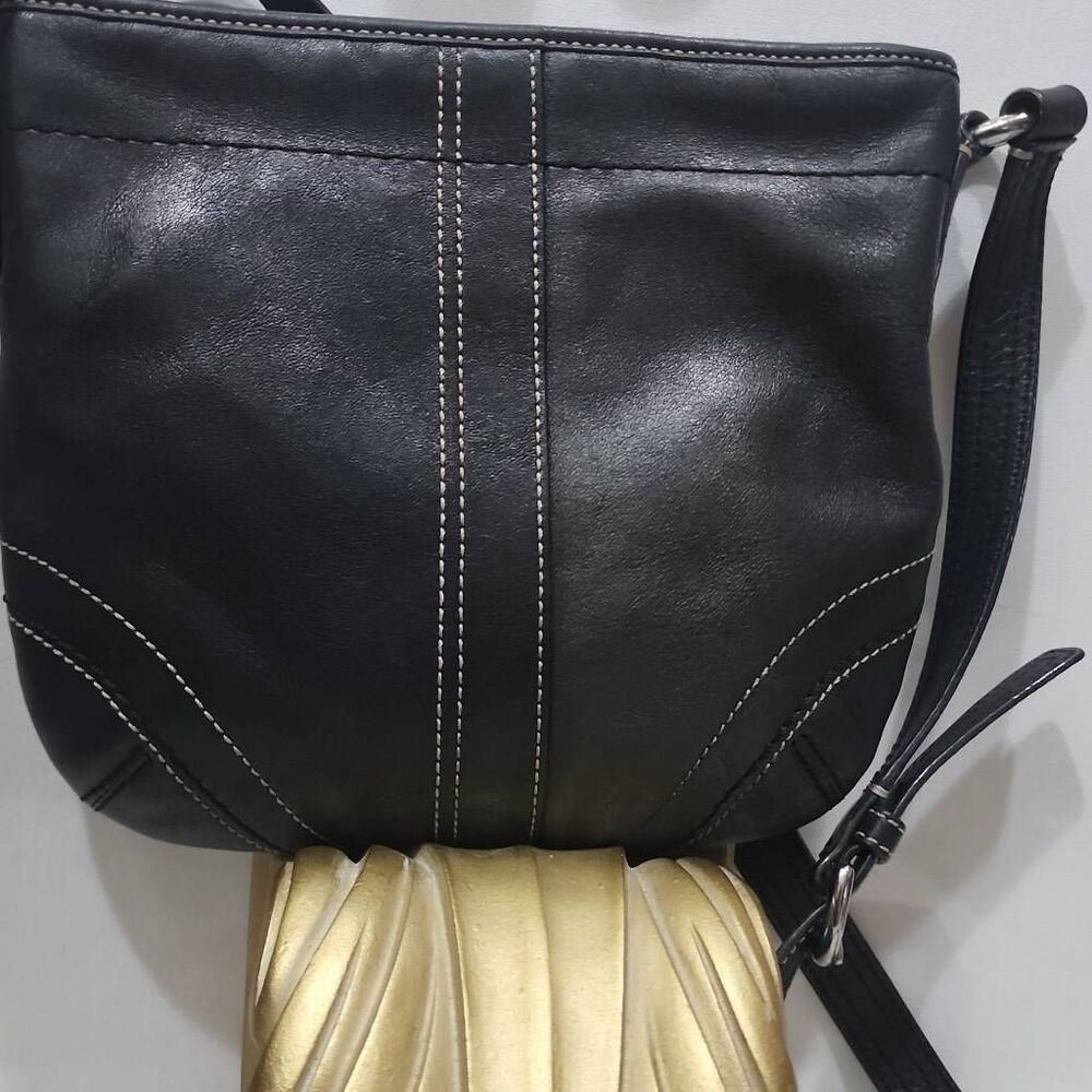 Vintage Coach Soho Small Off Black Leather Crossbody Bag Y2K Era - Picture 5 of 10